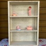 アンティーク　ウィッカー3段ラックホワイト(飾り棚)